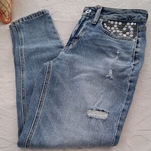 Maurices Edgely  Distressed Cropped Jeans High Rise Sz.0